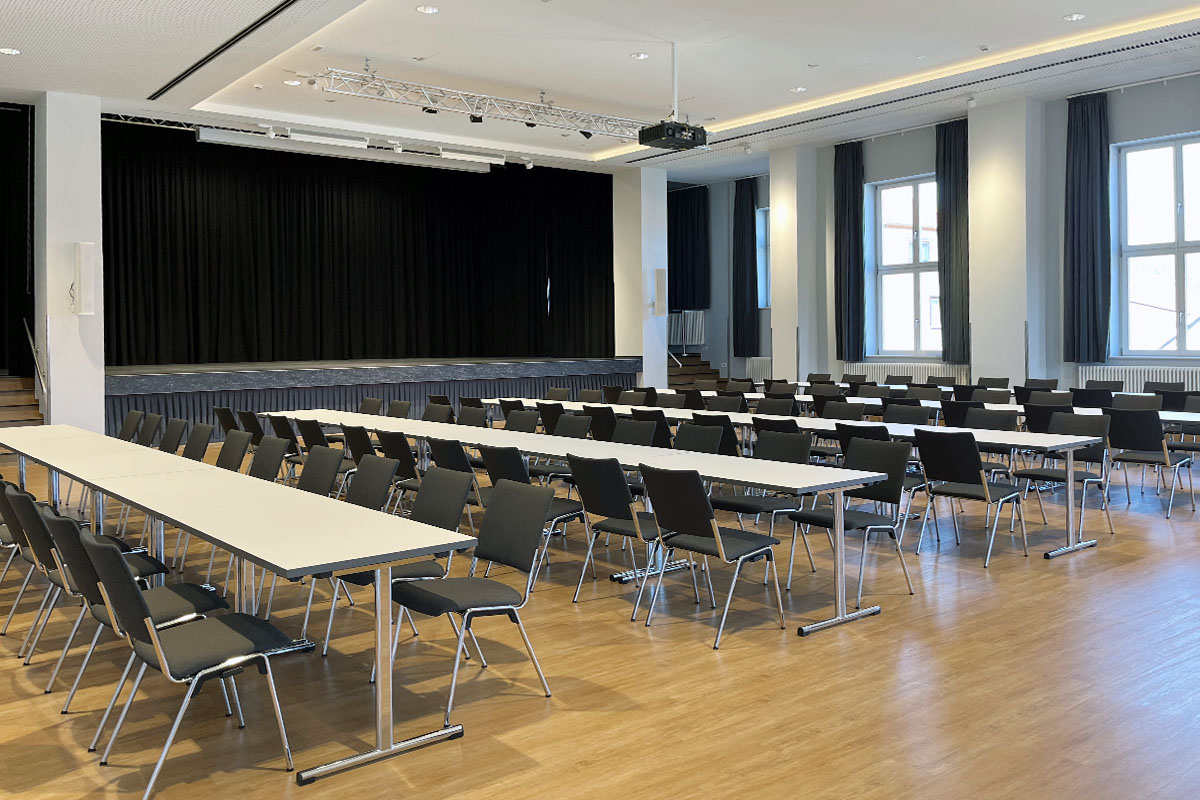 location-veranstaltungsraum-geratal-graefenroda-buergerhaus-deutscher-hof-graefenroda-grosser-saal-15