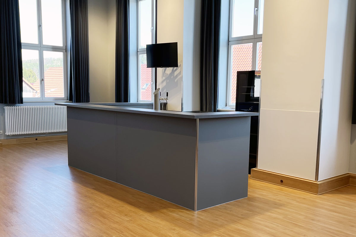 location-veranstaltungsraum-geratal-graefenroda-buergerhaus-deutscher-hof-graefenroda-grosser-saal-16