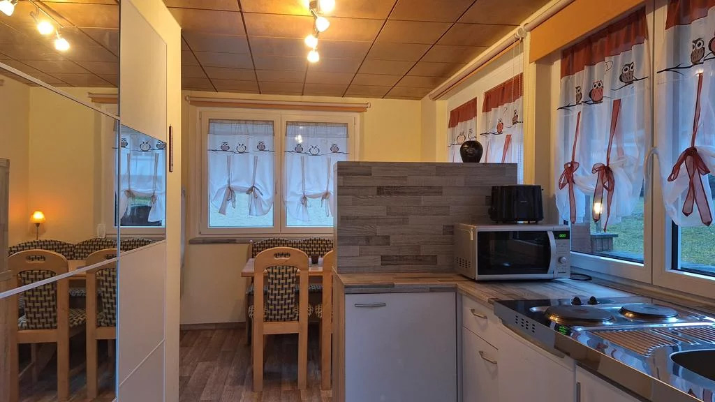 schullandheim-geratal-geraberg-ferienhaeuser_03