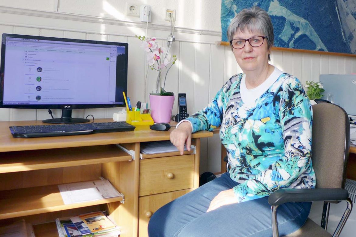 verabschiedung-ingrid-kallenbach-touristinfo-frankenhain_gemeinde-gertal_00