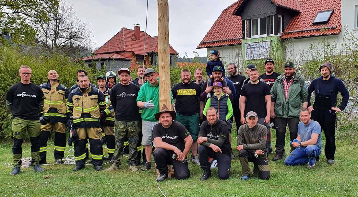 Maibaumteam-2022-geraberg_gemeinde-geratal