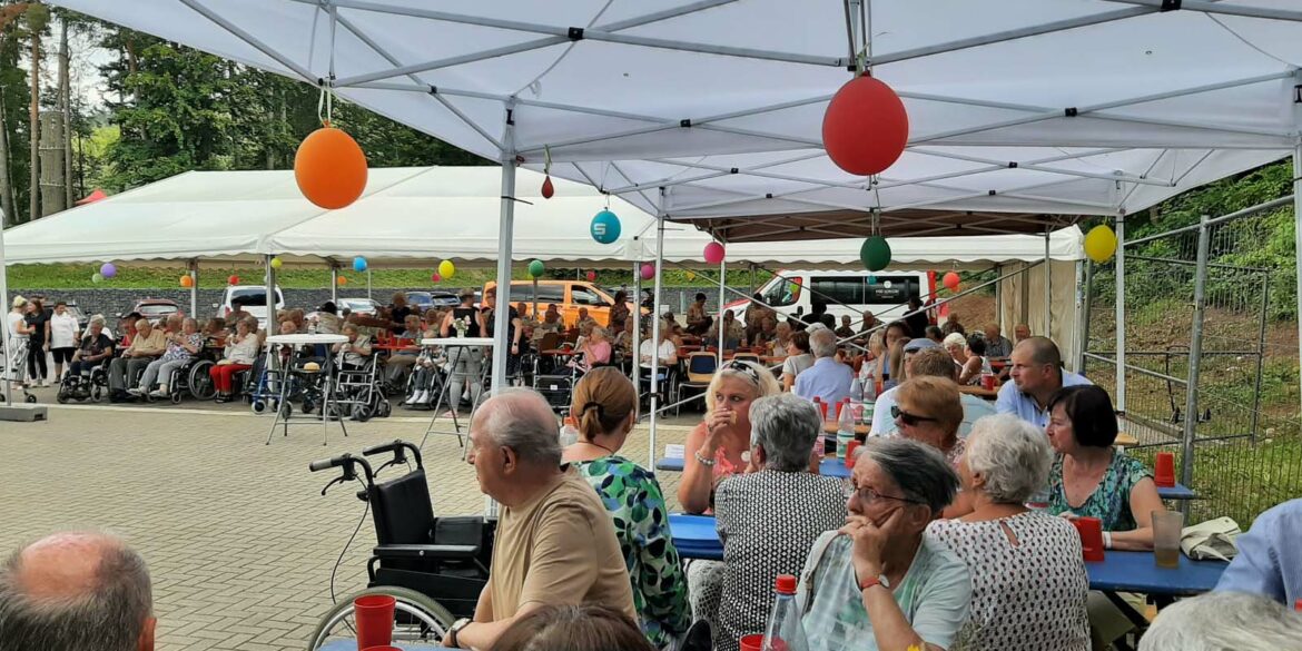 senioren-sommerfest_gemeinde-geratal_2024_20_Bild-Erhard-Freitag