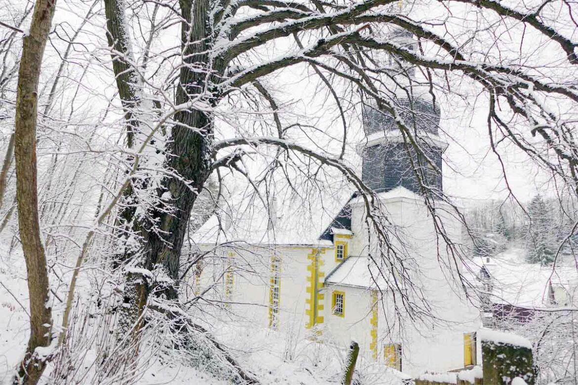 st-leonhardi-barockkirche-frankenhain_winter_00