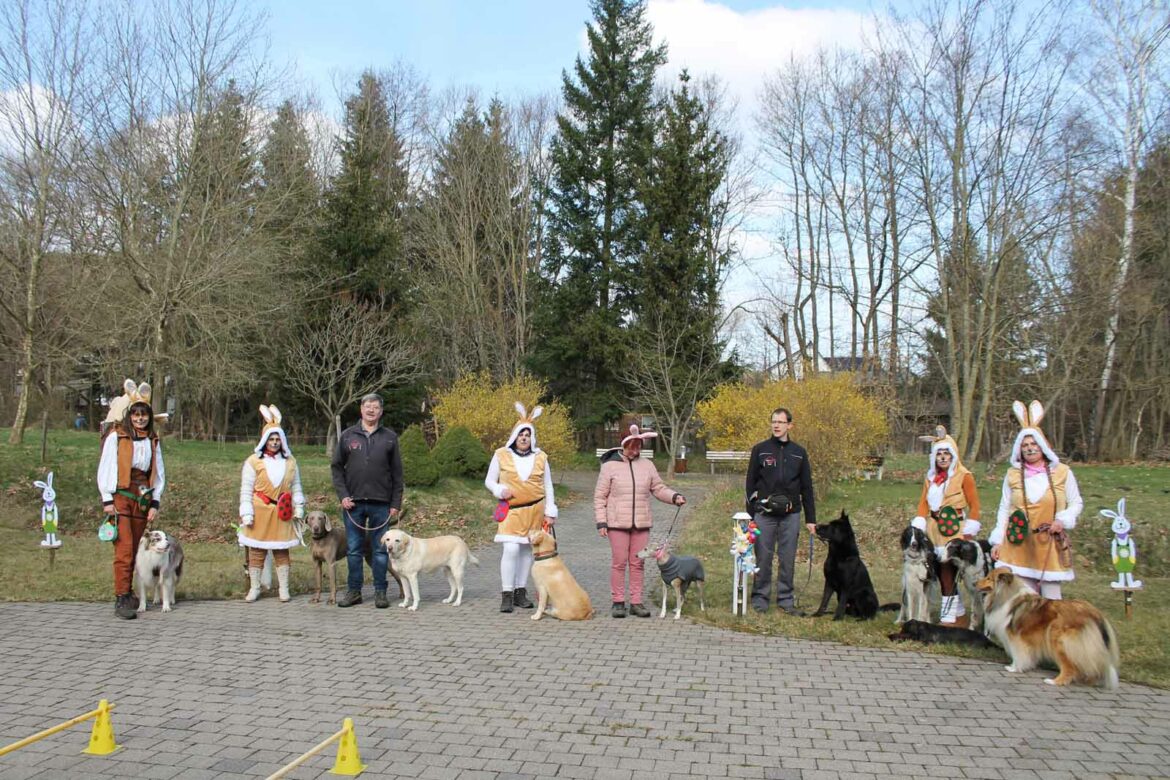00_Hundesportverein-Geraberberg_Ruckblick-2024_Osterbesuch_Seniorenheim_Graefenroda