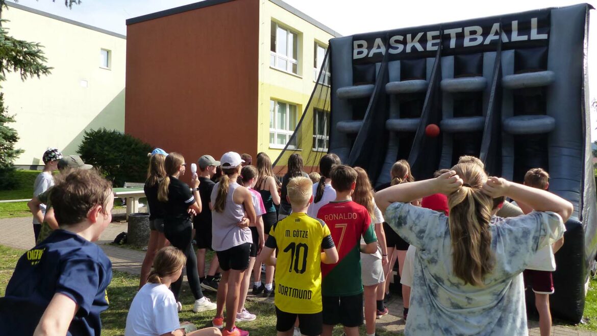 sportfest-mit-trixitt_staatliche-gemeinsachftsschule-graefenroda_15-08-2025_00