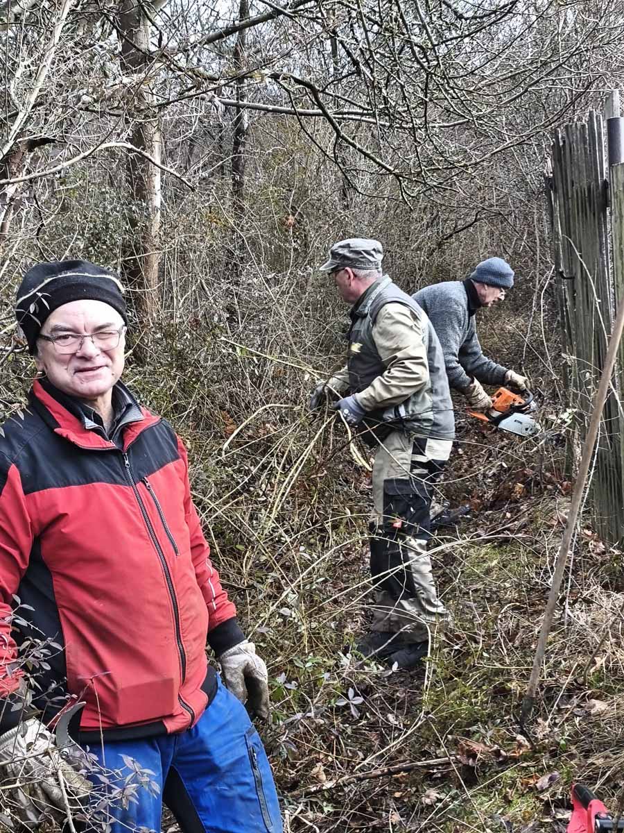 geraberger-heimatfreunde-arbeitseinsatz-neussiser-weg_01