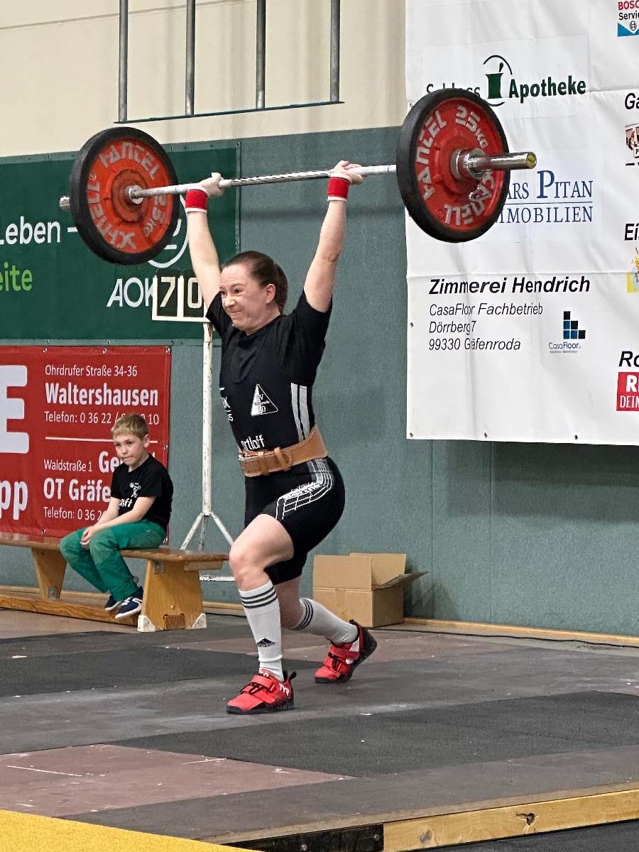 graefenrodaer-gewichtheber-Sieg-im-letzten-Heimkampf-gegen-Roding-II_04
