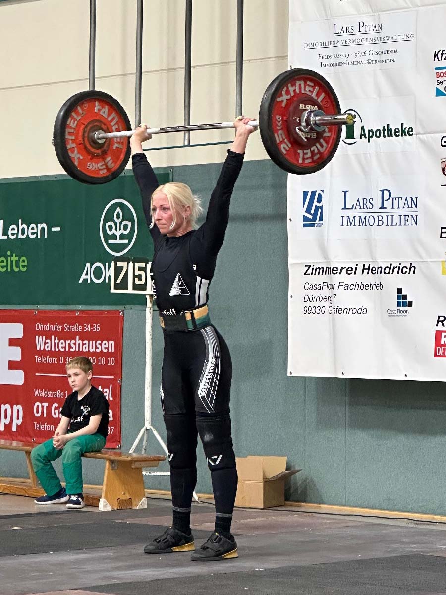 graefenrodaer-gewichtheber-Sieg-im-letzten-Heimkampf-gegen-Roding-II_05