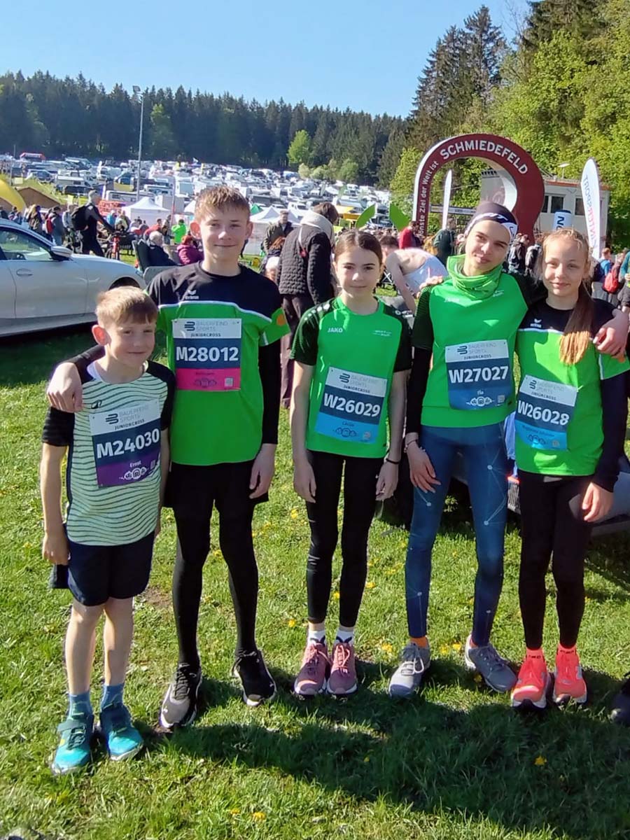 ThSV-1886-Geschwenda_Leichtathleten-Junioren-beim-Rennsteiglauf-2026